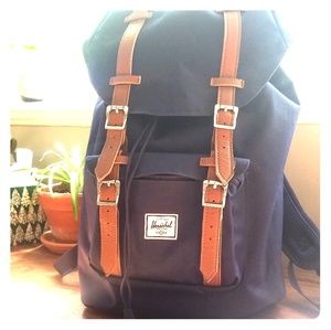 Herschel Little America Backpack - Mid-Volume